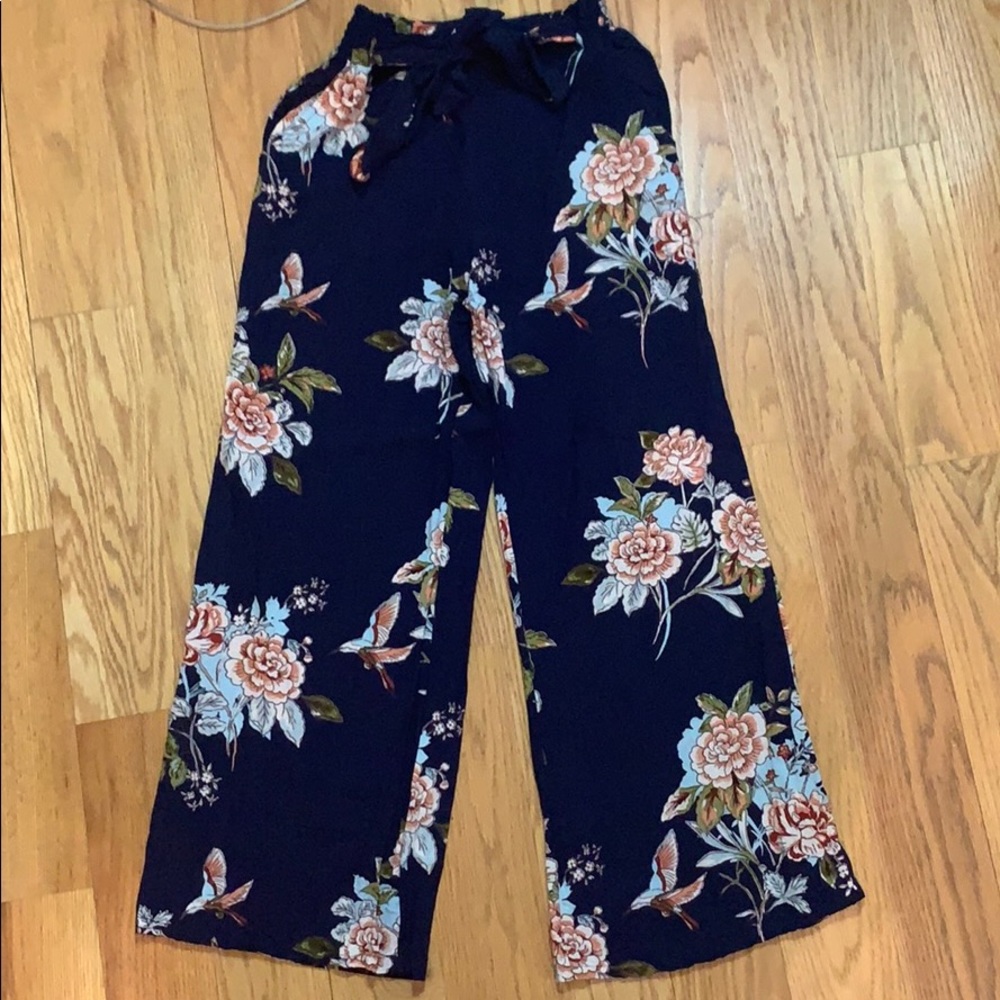 flowy floral angie pants